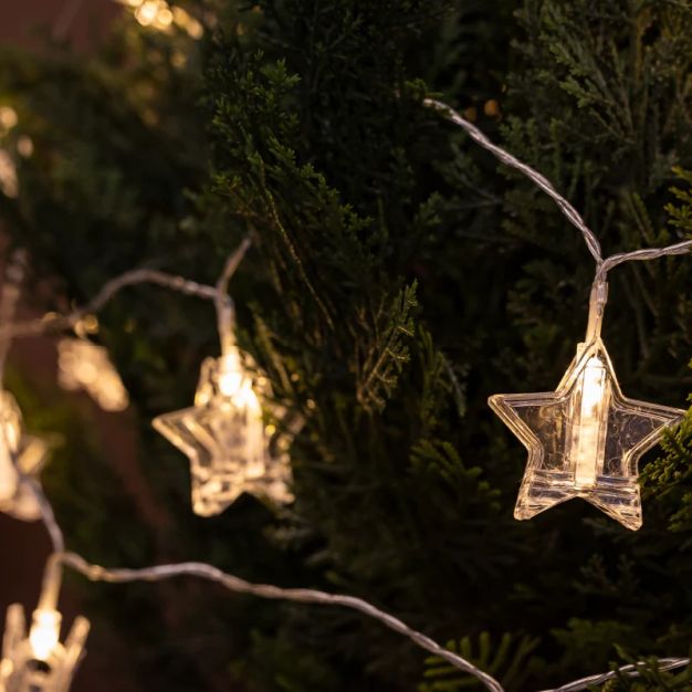 New Garden Bianca - Lichtergirlande - 4,5 m Girlande, davon 1,5 m Schnur - inkl. 16 LED-Birnen - transparent - 2700K