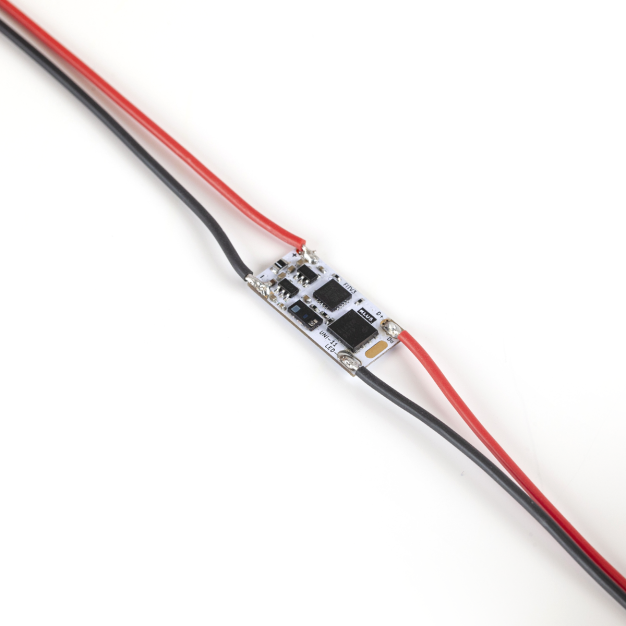 Klus Näherungsschalter UNI-11 – kontaktloser Dimmer mit Kabel – 1,1 x 0,3 x 2,2 cm – 24V – maximal 144W