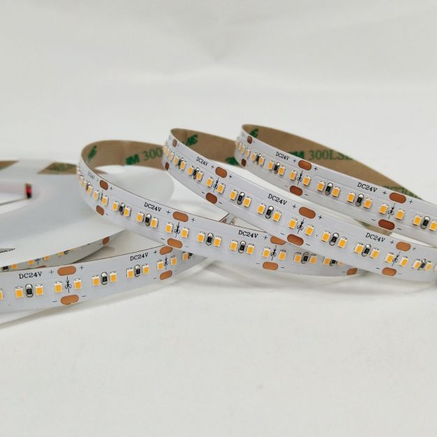 VK Lighting LED-Streifen - 1cm breit, 500cm lang - 24Vdc - dimmbar - 24W LED pro Meter - 240 LEDs pro Meter - IP20