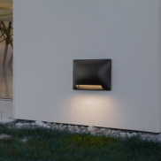 Nova Luce Sub - Außenwandleuchte - 13,5 x 8,5 x 3,5 cm - 5W LED inkl. - IP65 - Sand schwarz