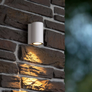 Lucide Akra - Außenwandleuchte - 5,5 x 6,5 x 10 cm - 6W LED inkl. - IP54 - weiß