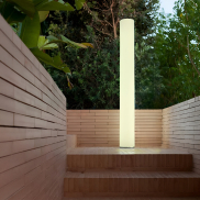 New Garden Fity 160 - wiederaufladbare Stehleuchte mit Solarpanel - Ø 19 x 160 cm - 17W dimmbare LED inkl. - IP54 - weiß
