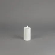 Konstsmide - LED Blockkerze mit Batterie und Flackerflamme - Ø 7 x 12 cm - IP44 - weiß