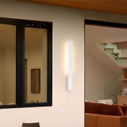 Nova Luce Isos - Außenwandleuchte - 5,3 x 61 x 6 cm - 6W LED inkl. - IP65 - Sand Weiß