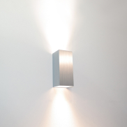 Artdelight Dante - Wandleuchte - 6,7 x 6,7 x 15,4 cm - Aluminium