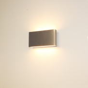 Artdelight Box - Wandleuchte - 17 x 9 x 4 cm - 2 x 6,5W dimmbare LED inkl - IP54 - Aluminium