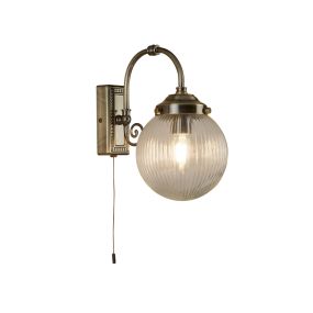 Searchlight Belvue - Wandleuchte mit Zugschalter - 16 x 27 cm - IP44 - Messing antik