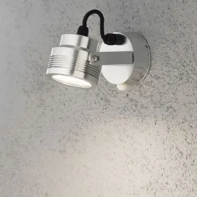Konstsmide Monza – außenwandleuchte mit Sensor – 9,5 x 18,5 x 10,5 cm – 6W LED inklusive – IP54 – eloxiertes silber