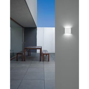 Nova Luce Soho - Außenwandleuchte - 12 x 3 x 9 cm - 2 x 3W LED inkl. - IP54 - weiß