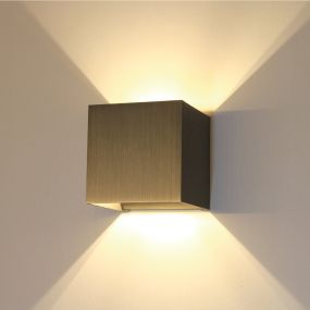Artdelight Gymm - Wandleuchte - 10 x 10 x 10 cm - hellbronze