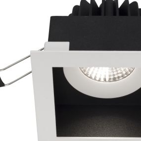 Nova Luce Olbia - Einbaustrahler - 90 x 90 mm, 80 x 80 mm Einbaumaß - IP44 - weiß und schwarz