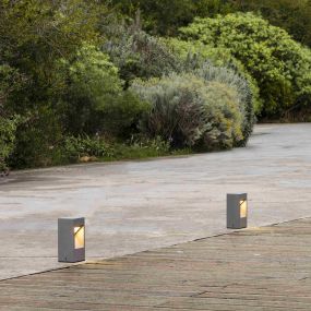 Faro Cast - Gartenleuchte - 15 x 13 x 30 cm - 10W LED inkl. - IP65 - dunkelgrau