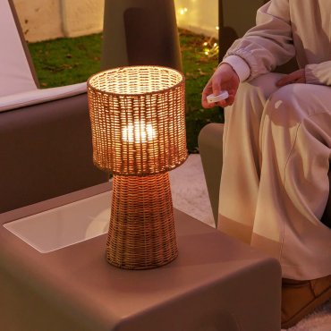 New Garden Grace 40 Nature - Tischlampe mit wiederaufladbarem Akku - Ø 15 x 38 cm - 9W LED inkl. - dimmbare mit Fernbedienung - IP54 - Rattan