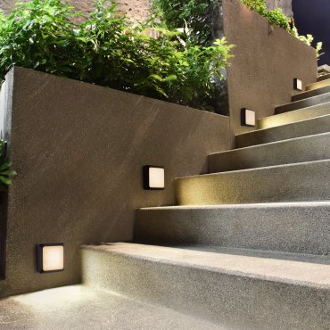 Nova Luce Appia - Außenwandleuchte - 12,5 x 12,5 x 3,8 cm - 5W LED inkl. - IP54 - dunkel anthrazit