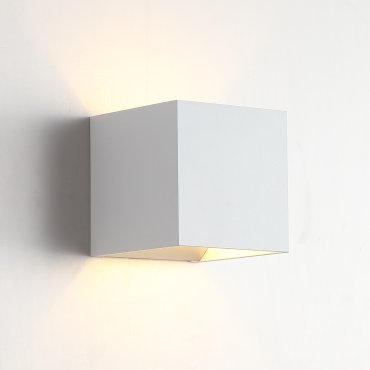 Searchlight Square - Wandleuchte - 9,7 x 9,7 x 9,7 cm - weiß