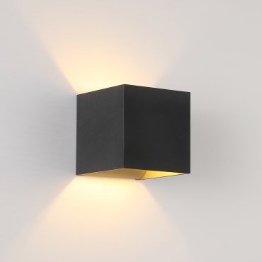 Searchlight Cube - Wandleuchte - 9,7 x 9,7 x 9,7 cm - schwarz mit gold