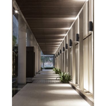 Nova Luce Alp - Wandleuchte - 7 x 5,5 x 17 cm - 2 x 10W LED inkl. - IP65 - schwarz
