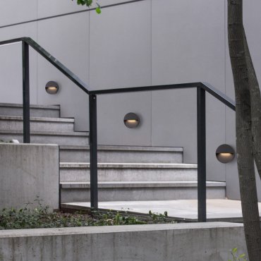 Nova Luce Arne - Außenwandleuchte - Ø 12 x 2,9 cm - 2W LED inkl. - IP54 - dunkel anthrazit