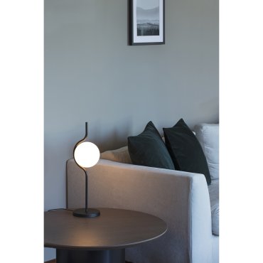 Faro Le Vita - Tischleuchte - 15 x 14 x 58 cm - 6W dimmbare LED inkl - mattschwarz und opal