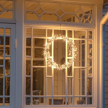 Konstsmide Weihnachtsbeleuchtung - LED-Weihnachtskranz matt - Ø 50 x 5 cm - IP44 - schwarz