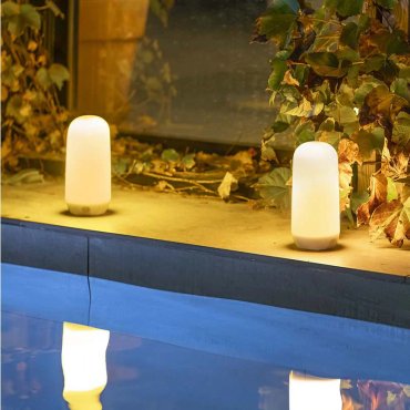 New Garden Candy - tragbare wiederaufladbare Lichtquelle mit Kerzeneffekt und Fernbedienung - Ø9 x 19 cm - 2W dimmbare LED inkl - IP54 - schwarz