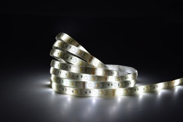 Lutec Linea - LED-Streifen - intelligente Beleuchtung - Lutec Connect - 300 cm - 12W LED inkl. - Dimmfunktion und einstellbare Lichtfarbe per App - weiß