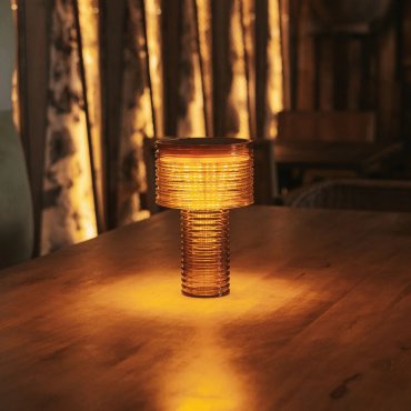 New Garden Amber - wiederaufladbare Tischlampe mit Solarenergie - Ø 16 x 25 cm - 3,6W LED inkl. - 3-stufiger Dimmer - IP44 - Bernstein