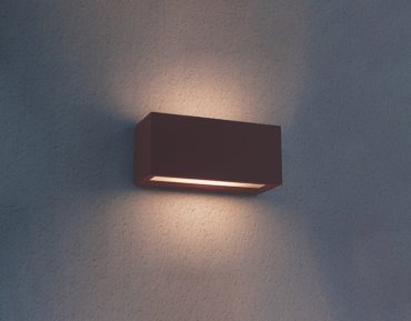 Century Italia Reverso - Außenwandleuchte - 10 x 11 x 25 cm - IP65 - braun