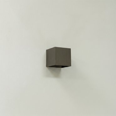 Artdelight Gymm - Wandleuchte - 10 x 10 x 10 cm - hellbronze