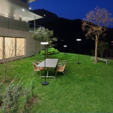 Lutec Pops - Stehleuchte mit Solarpanel - 30 x173,5 cm - IP54 - schwarz