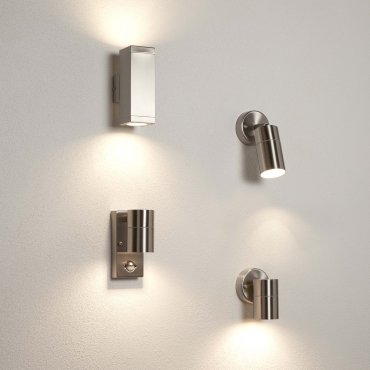 Searchlight Poole - Außenwandleuchte mit Sensor - 7 x 15 cm - IP44 - Edelstahl