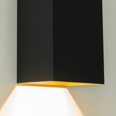 Artdelight Dante XL - Wandleuchte - 9 x 10 x 24 cm - schwarz und gold