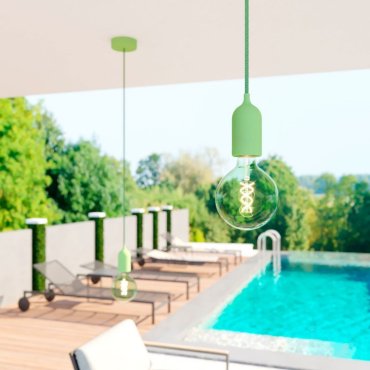 Creative Cables Eiva Pastel - Außen-Pendelleuchte mit Silikon-Deckenhalterung - Ø 12,5 x 164,5 cm - IP65 - soft green