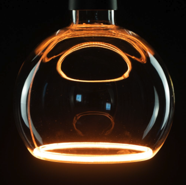 Segula LED-Lampe - Floating Globe - Ø 15 x 18,5 cm - E27 - 6W dimmbar - 1900K - transparent