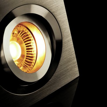 ONE Light - GU10 Lampenfassung und Stecker