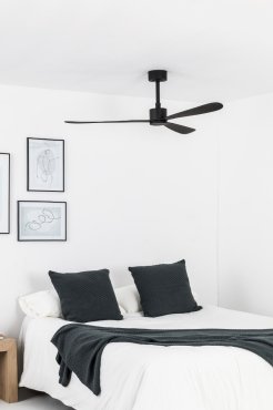 Faro Amelia - Deckenventilator - Ø 132 x 26 cm - 6 Geschwindigkeiten - inkl. Fernbedienung mit Timer - schwarz
