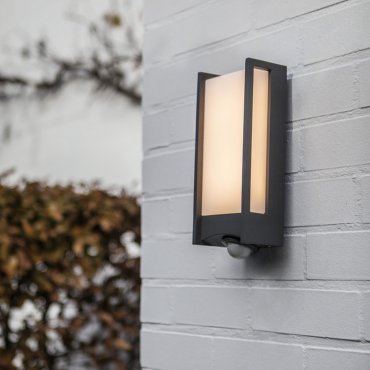 Lutec Qubo - Außenwandleuchte mit Sensor - 11 x 10 x 27 cm - 14W LED inkl. - IP54 - anthrazitgrau