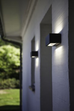 Lutec Gemini - Außenwandleuchte - 22 x 10 x 8 cm - 21W LED inkl - IP54 - schwarz - warmweiß