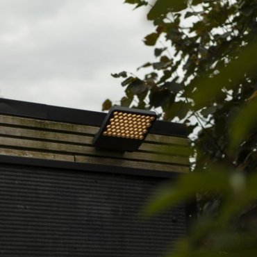 Lutec Atlantis - Strahler - 22,2 x 20,1 x 10,8 cm - 24W LED inkl. - 4000K - IP54 - dunkelgrau