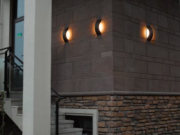 VK Lighting Lavi - Außenwandleuchte - 36 x 9,5 x 9,3 cm - 9W LED inkl - IP54 - anthrazit