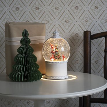 Konstsmide Weihnachtsbeleuchtung - Schneelaterne mit 4 batteriebetriebenen Weihnachtsmännern - Ø 12,5 x 21 cm - antik-weiß