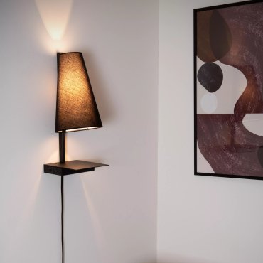 Lucide Gregory - Nachttischlampe mit USB-Anschluss - 19,8 x 18 x 45 cm - schwarz