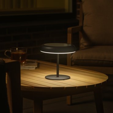 Nordlux Elmer Solar - batteriebetriebene Tischleuchte für draußen - Ø 13 x 17 cm - 3 Stufen dimmbar - 2W LED inkl. - IP44 - schwarz