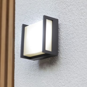 Lutec Qubo - Außenwandleuchte - 14 x 7,2 x 14 cm - 9,5W LED inkl - IP54 - dunkelgrau