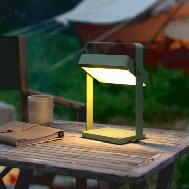 Nordlux Saulio Solar - Tischleuchte mit wiederaufladbarem Solar-Leuchtmittel - 3 Stufen Dimmer - 3.5W LED inkl - 23.6 x 17 x 10.7 cm - IP44 - olivgrün