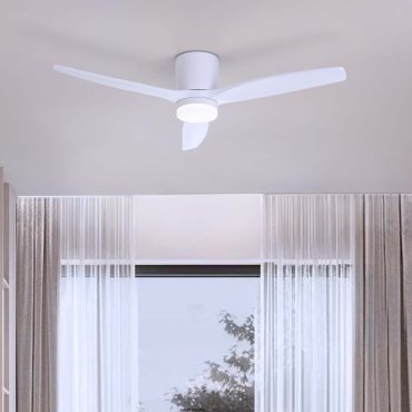 Nova Luce Aloa - Deckenventilator mit Licht und Fernbedienung - Ø 132 x 27,5 cm - 18W LED inkl. - Sand Weiß und Weiß holz