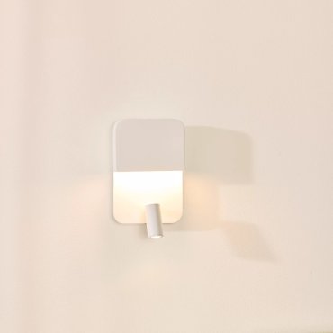 Lucide Boxer - Wandleuchte mit USB-Anschluss und Schalter - 13,5 x 10 x 24 cm - 5W + 3W LED inkl - weiß