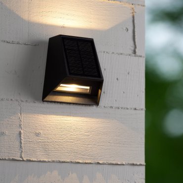 Lucide Luton - Außenwandleuchte mit Solar-Tag/Nacht-Sensor - 13 x 7,4 x 13,4 cm - 1W dimmbare LED inkl - IP54 - schwarz