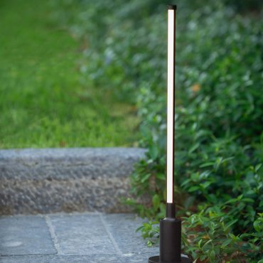 Lucide Lornex - Bodenstrahler auf Erdspieß - Ø 4,9 x 58 cm - 6W LED inkl. - IP54 - schwarz