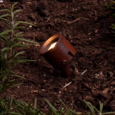 Nova Luce Sento - Spot auf Pfahl - Ø 3,5 x 5 cm - 3W LED inkl. - IP65 - corten